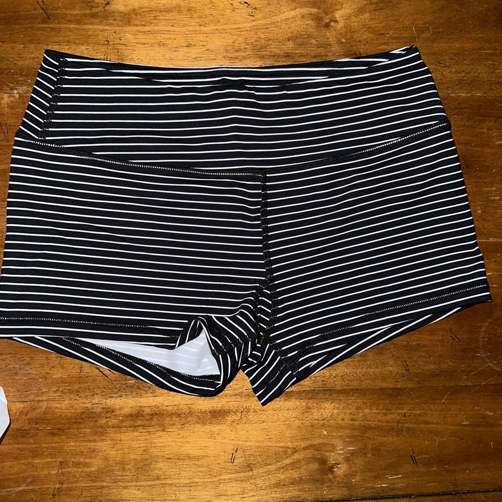 Savage Barbell - short shorts - Black/White striped - Size L